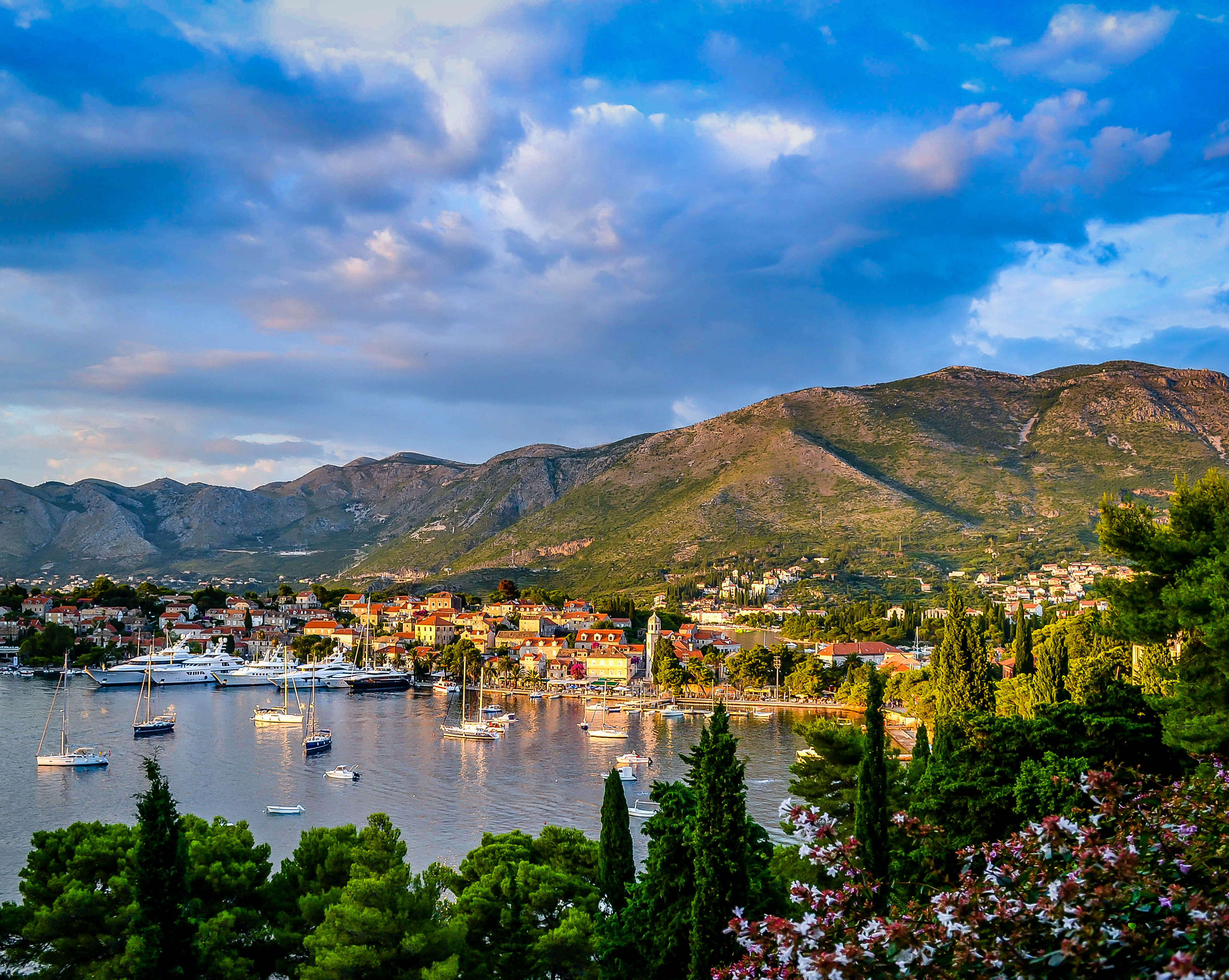 Cavtat, Croatia - Monterrasol small group tours to Cavtat, Croatia. Travel agency offers small group car tours to see Cavtat in Croatia. Order small group tour to Cavtat with departure date on request.
