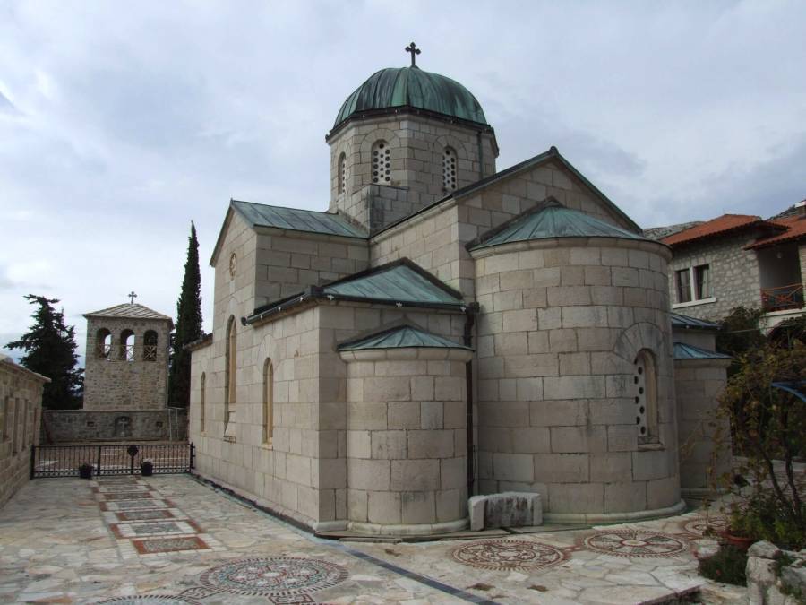 Tvrdoš (Tvrdos), Bosnia and Herzegovina - All seasons Bosnia 4 days mini tour with Montenegro towns Kotor and Perast from Makarska. Minivan small group tour by Monterrasol Travel.