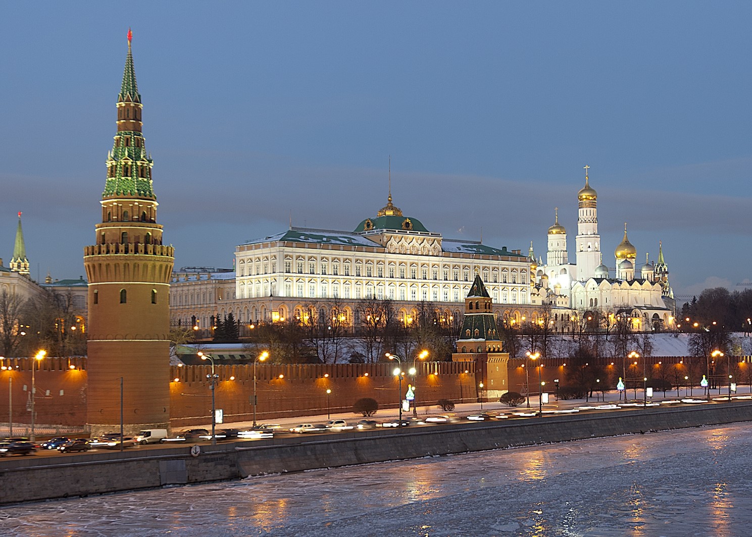 Москва (Moscow), Russia - Monterrasol small group tours to Москва (Moscow), Russia. Travel agency offers small group car tours to see Москва (Moscow) in Russia. Order small group tour to Москва (Moscow) with departure date on request.