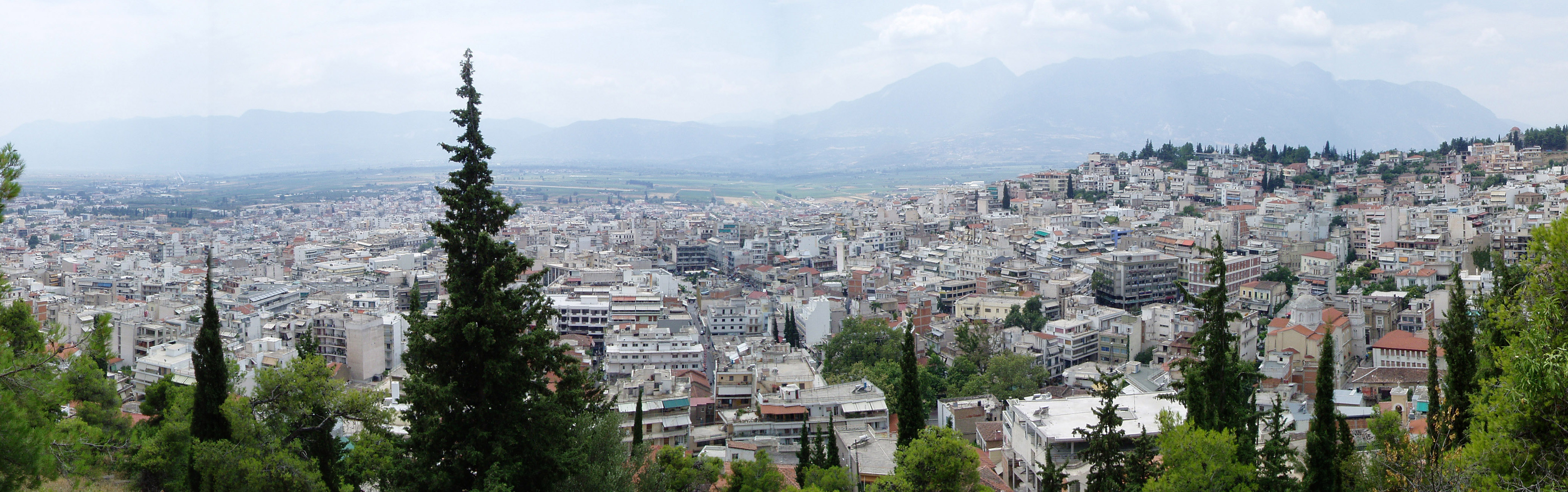 Lamia, Greece - Monterrasol small group tours to Lamia, Greece. Travel agency offers small group car tours to see Lamia in Greece. Order small group tour to Lamia with departure date on request.