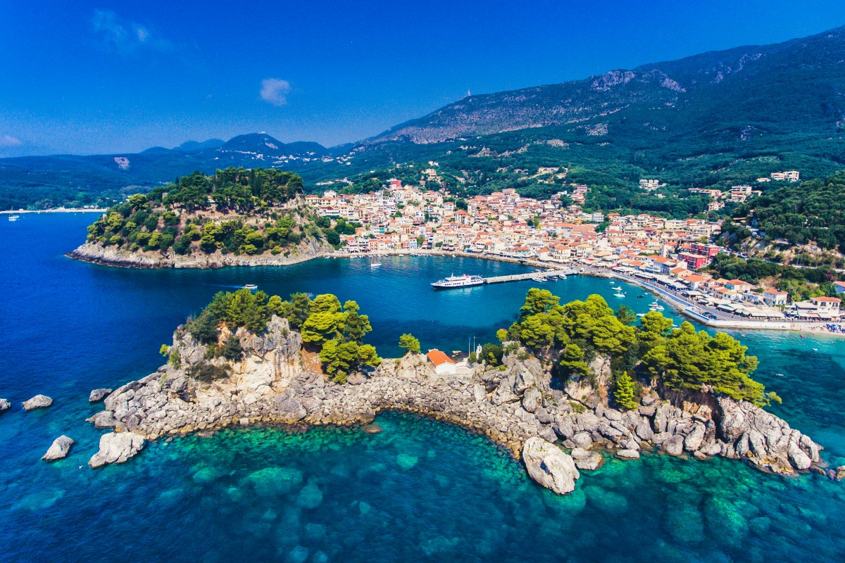 Parga, Greece - Monterrasol small group tours to Parga, Greece. Travel agency offers small group car tours to see Parga in Greece. Order small group tour to Parga with departure date on request.