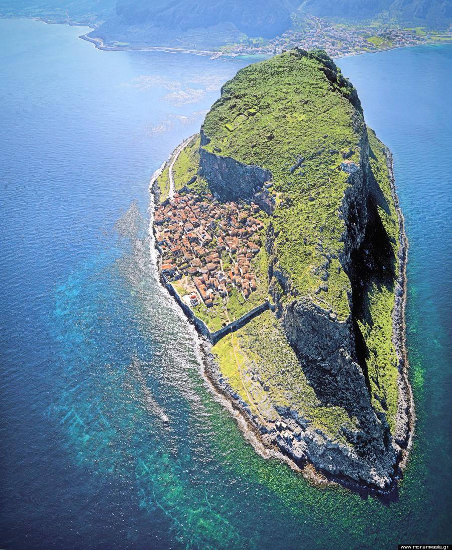 Monemvasia, Greece - Monterrasol small group tours to Monemvasia, Greece. Travel agency offers small group car tours to see Monemvasia in Greece. Order small group tour to Monemvasia with departure date on request.